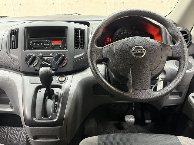 ニッサン NV200ﾊﾞﾈｯﾄV DX