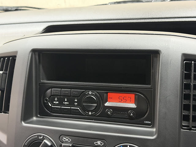 ニッサン NV200ﾊﾞﾈｯﾄV DX