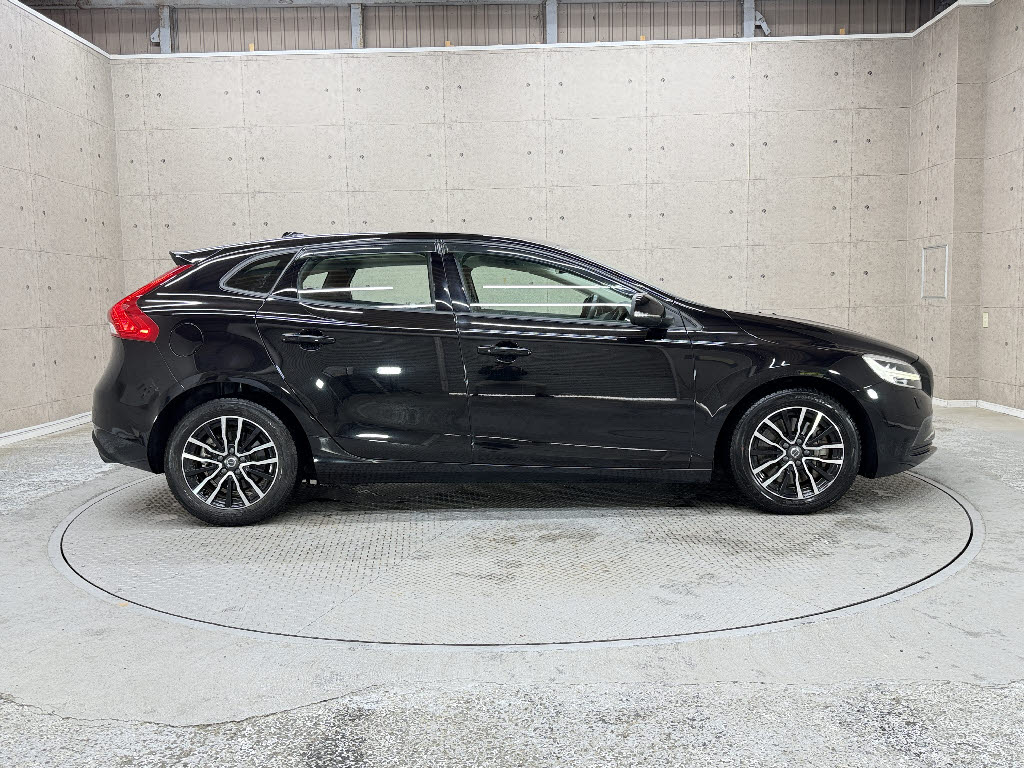 ボルボ ボルボ Ｖ４０ T3タックエディション