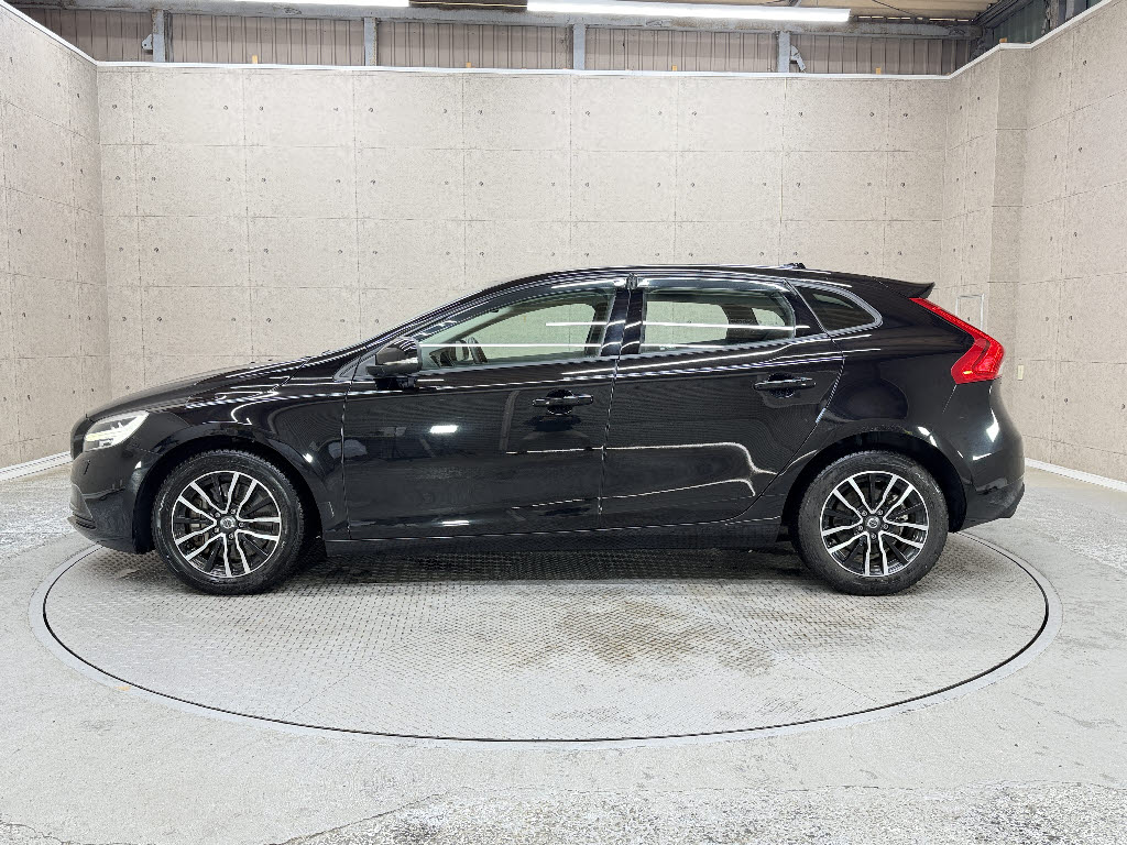 ボルボ ボルボ Ｖ４０ T3タックエディション