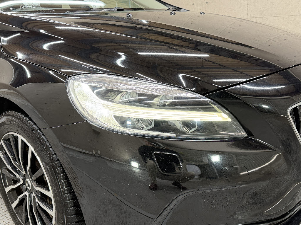 ボルボ ボルボ Ｖ４０ T3タックエディション