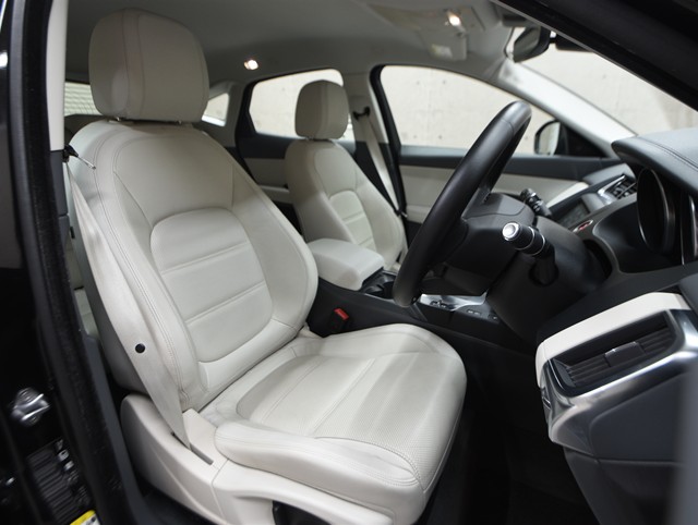 その他輸入車 ジャガー Ｅペイス 2.0ディーゼルＳ