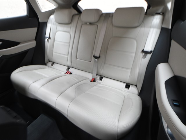 その他輸入車 ジャガー Ｅペイス 2.0ディーゼルＳ