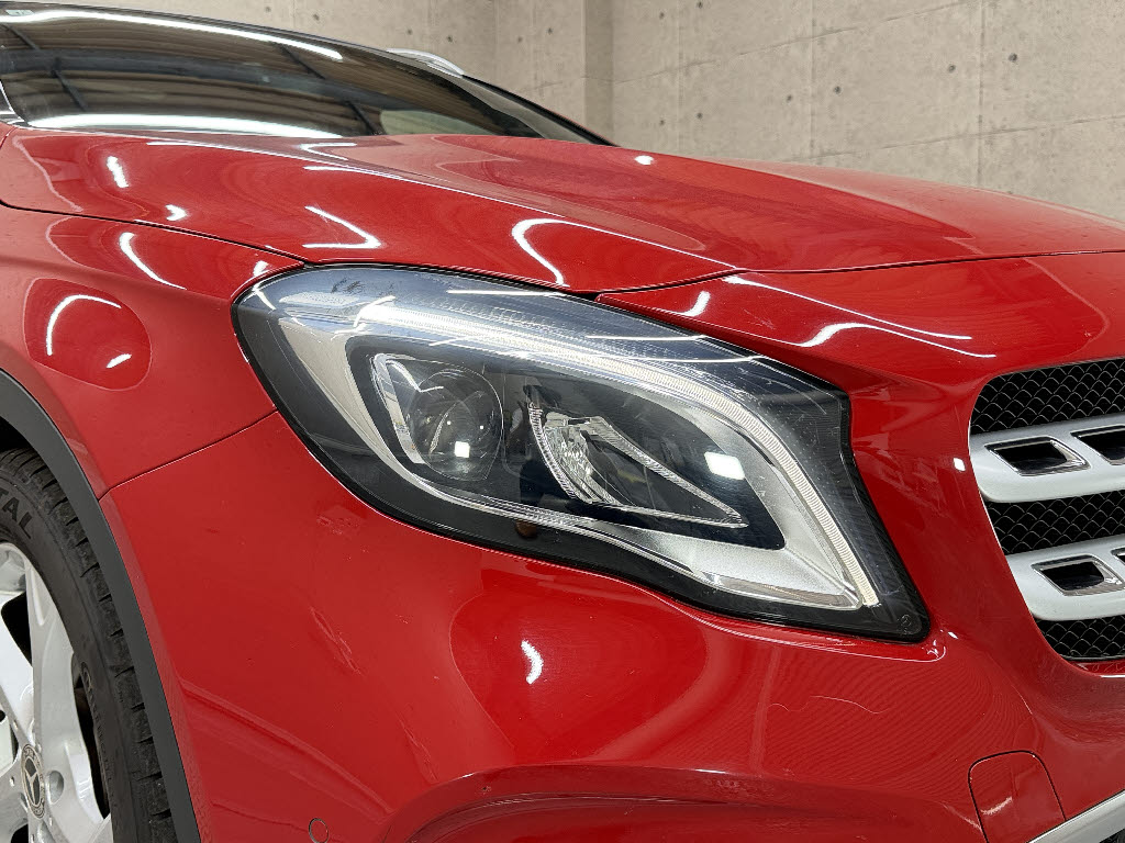 メルセデスベンツ ﾒﾙｾﾃﾞｽﾍﾞﾝﾂ GLAｸﾗｽ ＧＬＡ２２０　４マチック