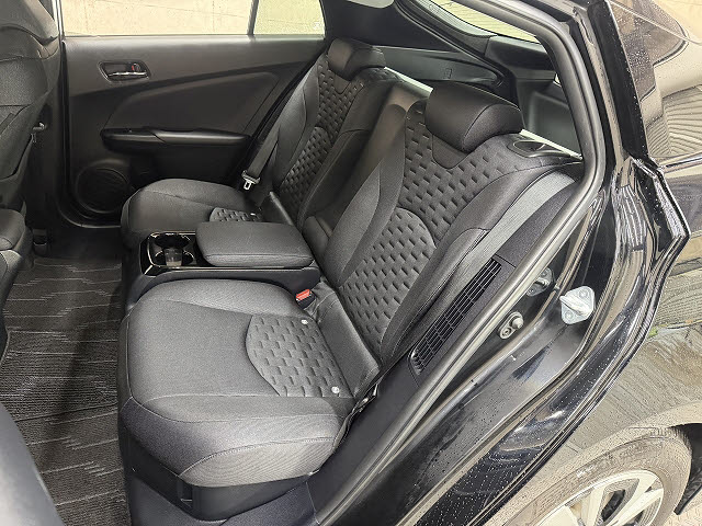 トヨタ プリウスＰＨＶ Sナビパッケージ