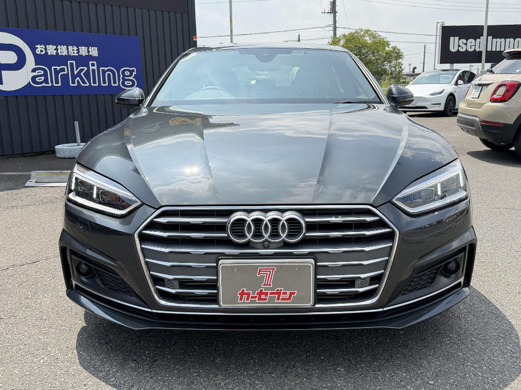 アウディ ｱｳﾃﾞｨ A5 ｽﾎﾟｰﾂﾊﾞｯｸ 40TFSIｽﾎﾟｰﾂ　Sﾗｲﾝﾊﾟｯｹｰｼﾞ