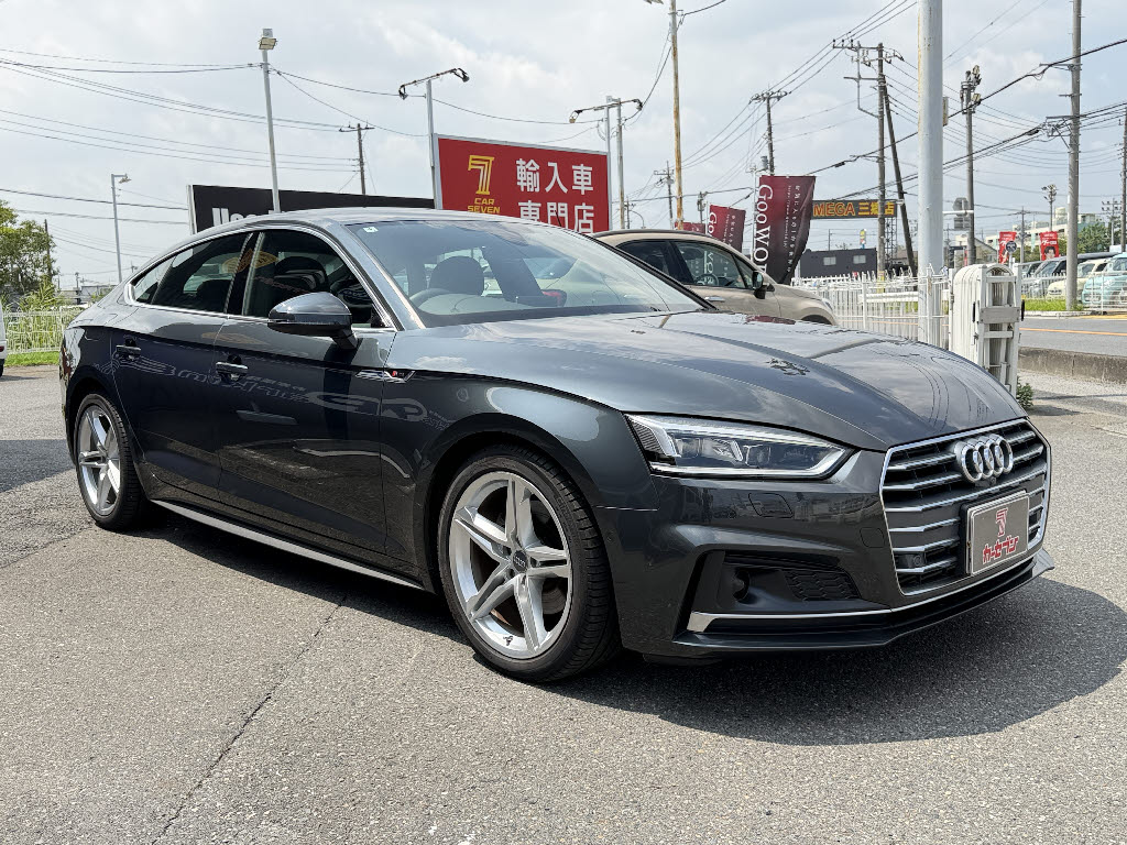 アウディ ｱｳﾃﾞｨ A5 ｽﾎﾟｰﾂﾊﾞｯｸ 40TFSIｽﾎﾟｰﾂ　Sﾗｲﾝﾊﾟｯｹｰｼﾞ