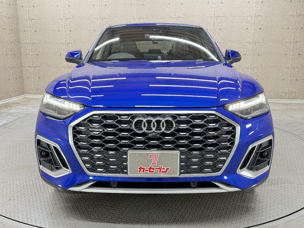 アウディ ｱｳﾃﾞｨ Q5 ファーストエディション