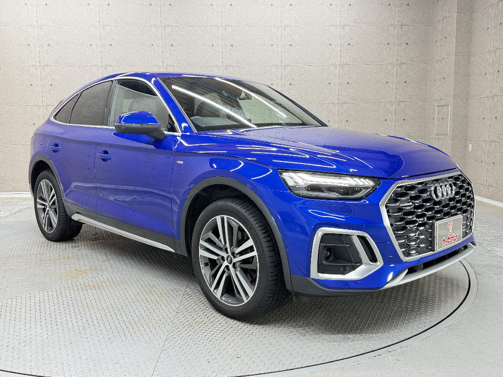 アウディ ｱｳﾃﾞｨ Q5 ファーストエディション