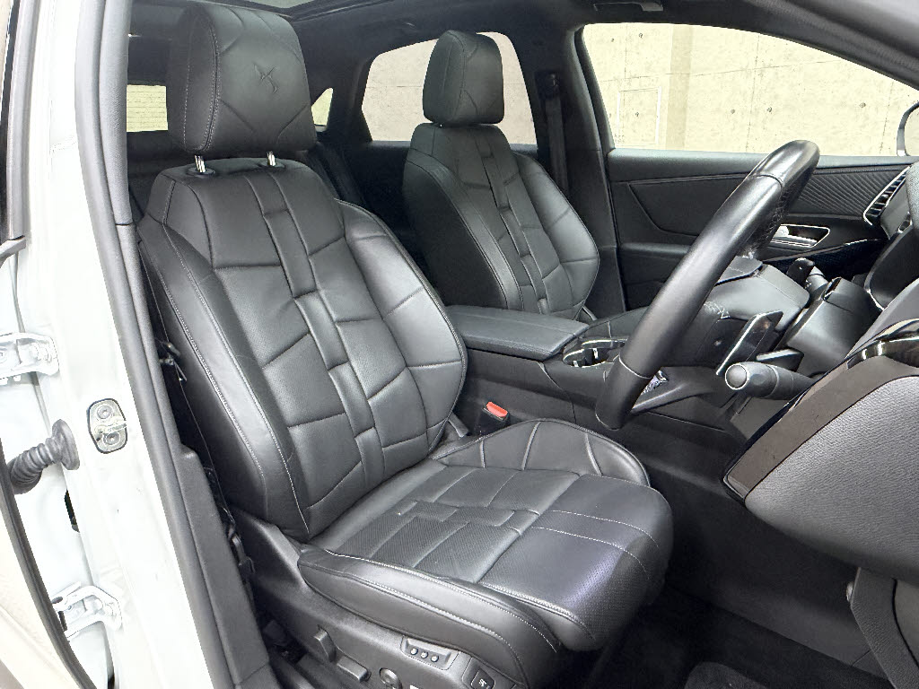 シトロエン シトロエン ＤＳ７ オペラ　E-TENSE