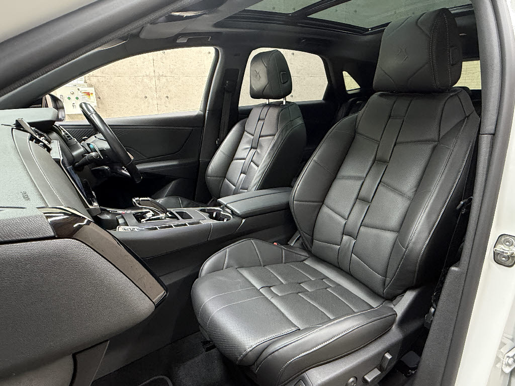 シトロエン シトロエン ＤＳ７ オペラ　E-TENSE