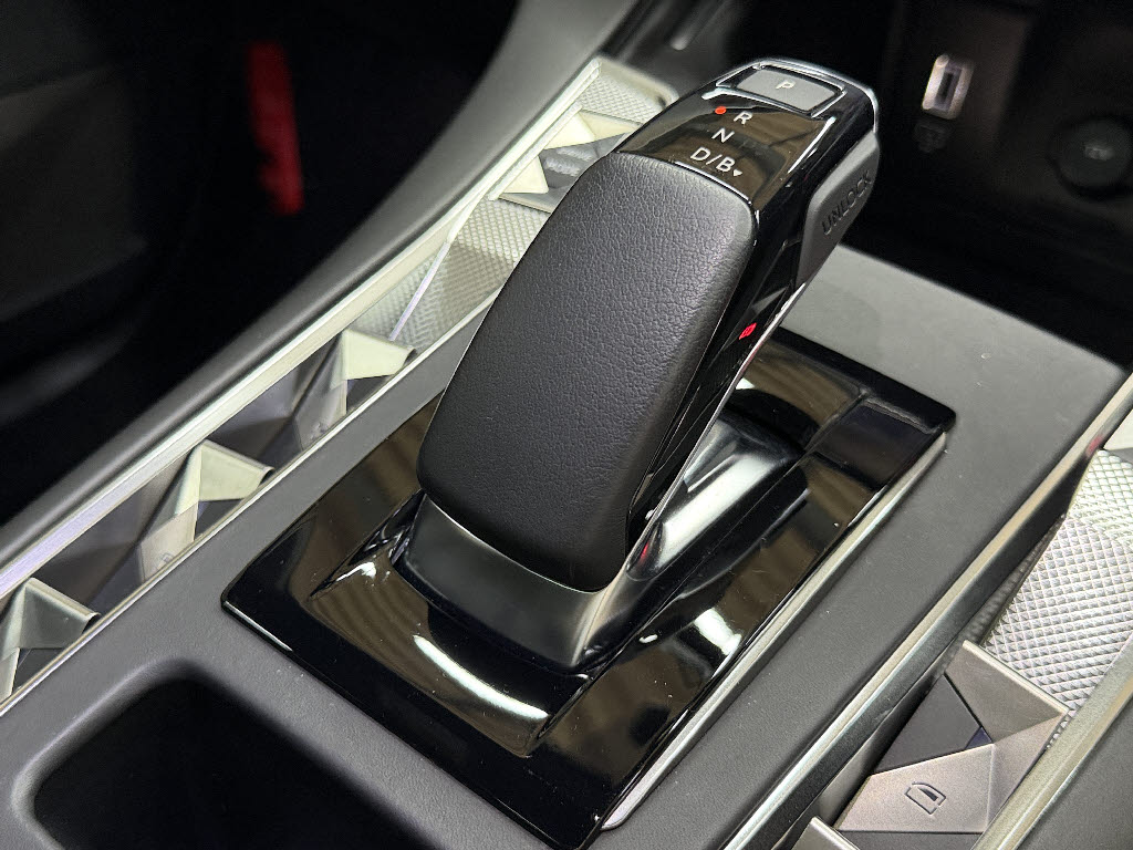 シトロエン シトロエン ＤＳ７ オペラ　E-TENSE