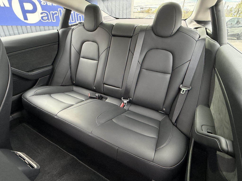 その他輸入車 テスラ モデル３ ＲＷＤ