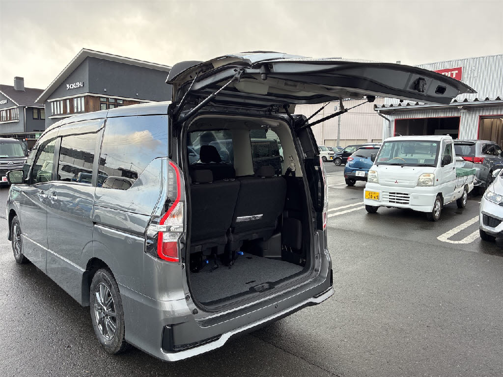 ニッサン セレナＨＶ ﾊｲｳｪｲｽﾀｰV