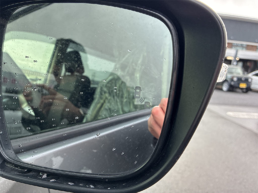 ニッサン セレナＨＶ ﾊｲｳｪｲｽﾀｰV