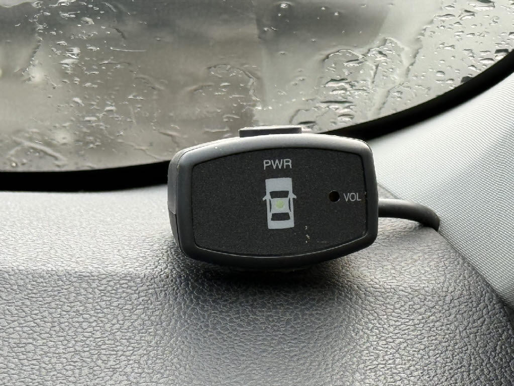 トヨタ ラクティス X