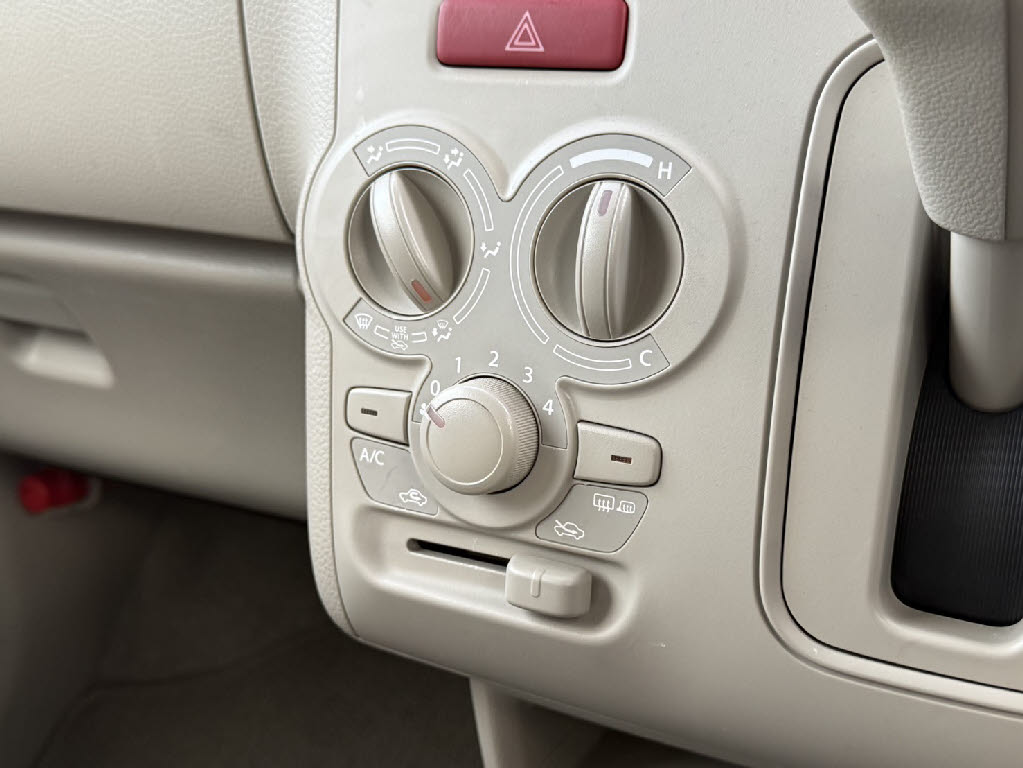 スズキ ラパン 4WD L