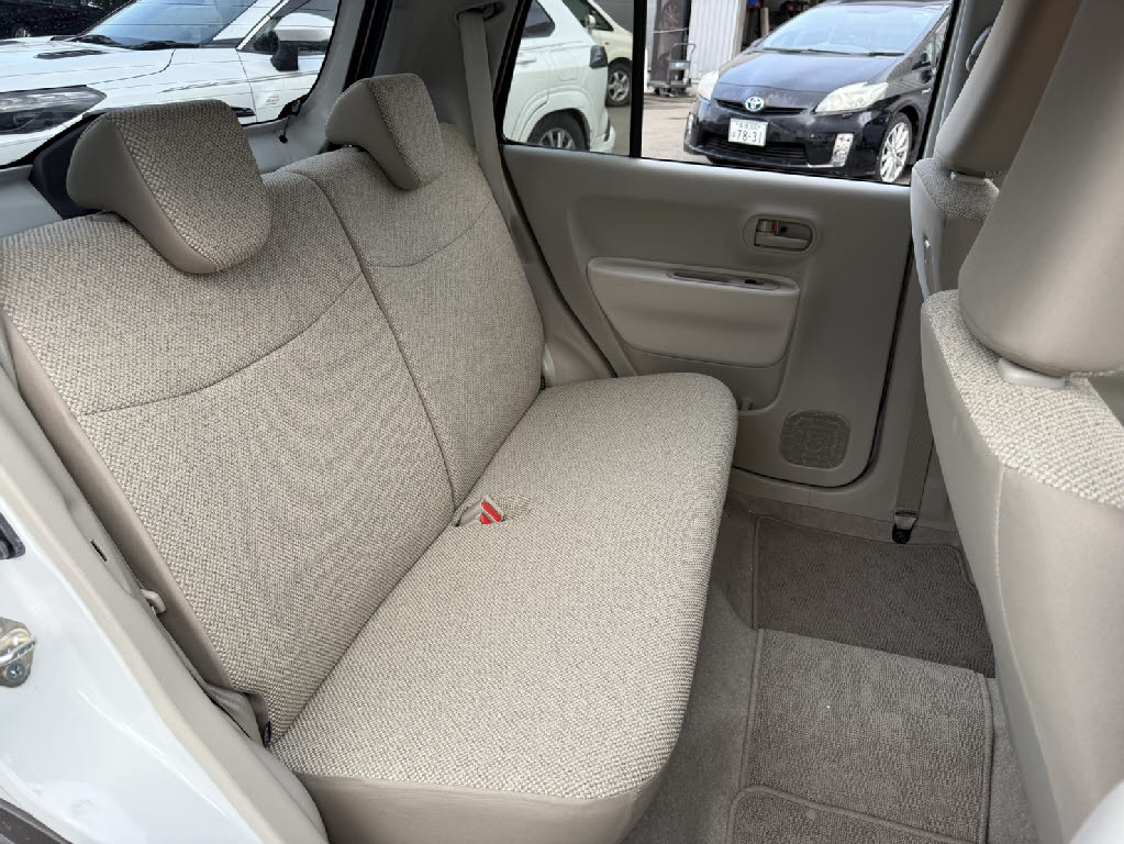 スズキ ラパン 4WD L