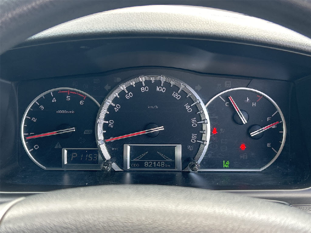 トヨタ ハイエースＶ 4WD DX 9人乗