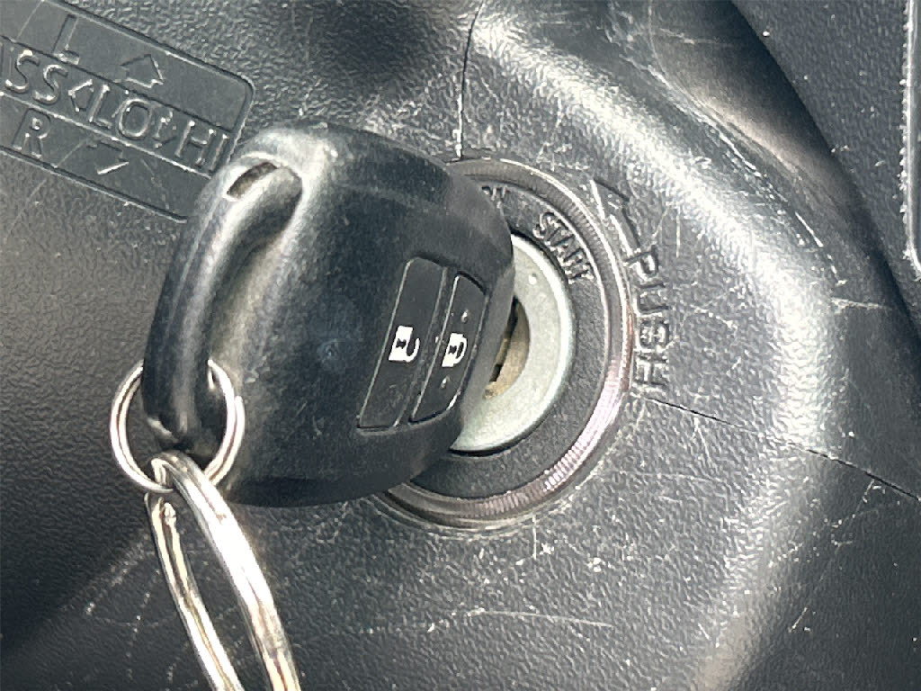 トヨタ ハイエースＶ 4WD DX 9人乗