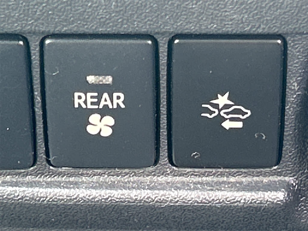 トヨタ ハイエースＶ 4WD DX 9人乗