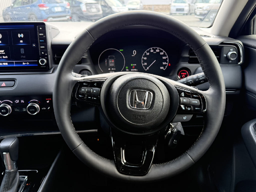 ホンダ ヴェゼルＨＶ 4WD eHEV Z