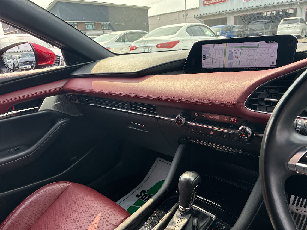 マツダ マツダ３ 4WD XDﾊﾞｰｶﾞﾝﾃﾞｨSLC