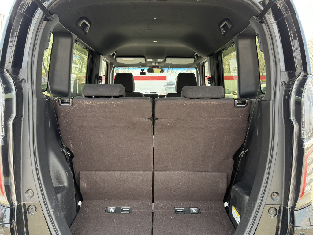 ホンダ Ｎ　ＢＯＸカスタム 4WD G-Lﾎﾝﾀﾞｾﾝｼﾝｸﾞ