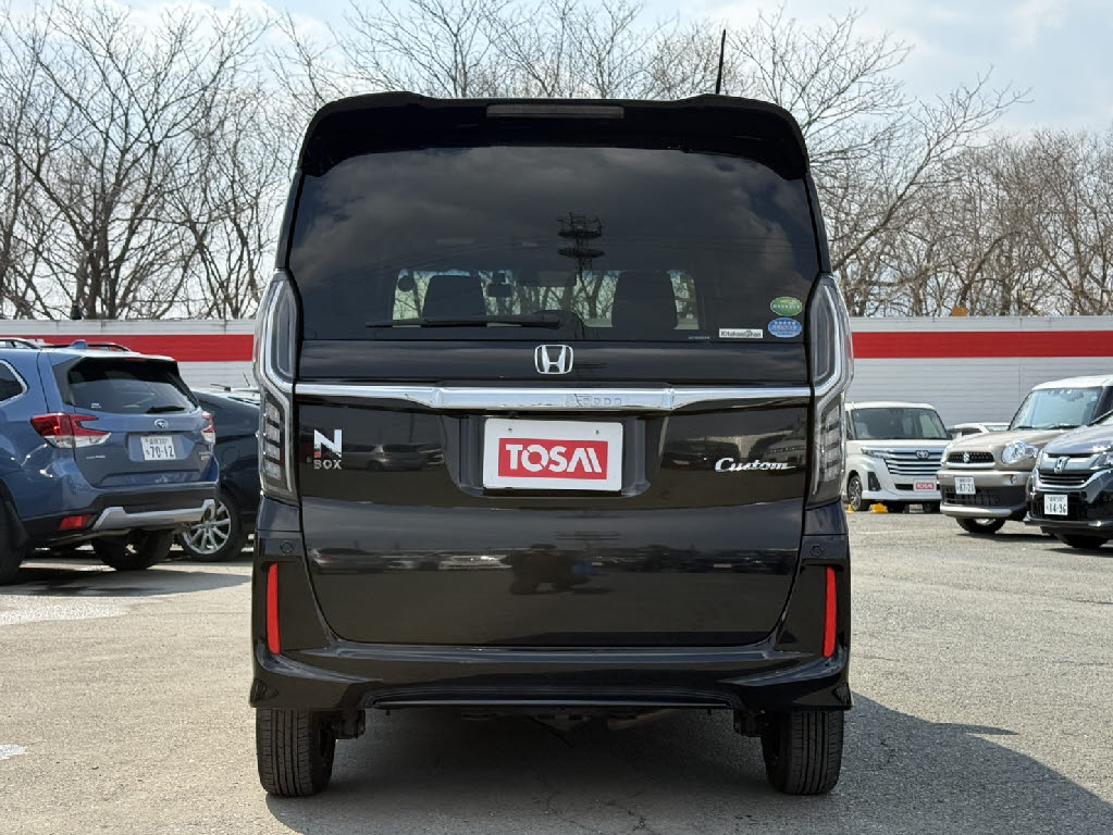 ホンダ Ｎ　ＢＯＸカスタム 4WD G-Lﾎﾝﾀﾞｾﾝｼﾝｸﾞ
