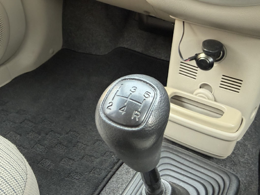 ニッサン オッティ S FOUR