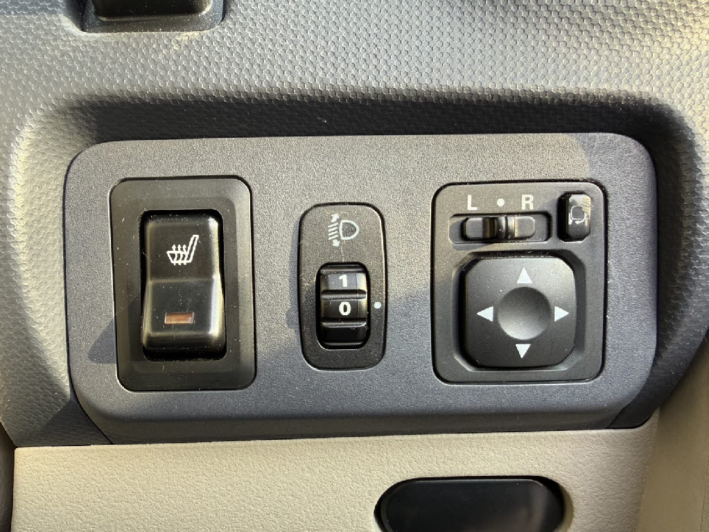 ニッサン オッティ S FOUR