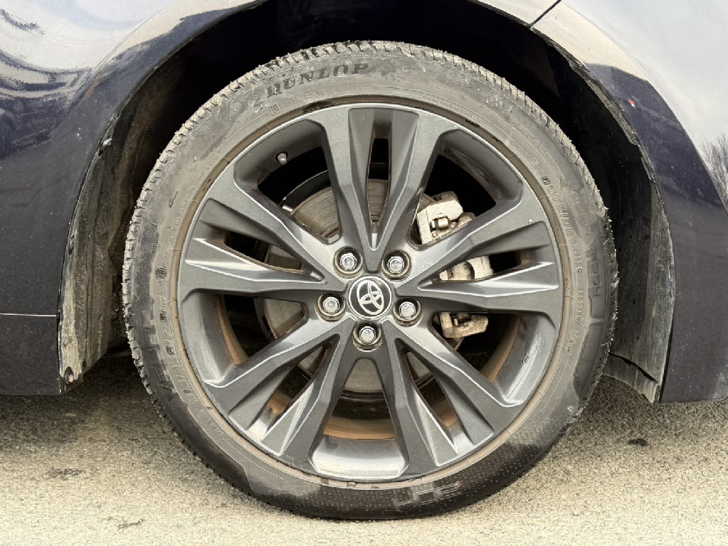 トヨタ カローラツーリング HV WxB