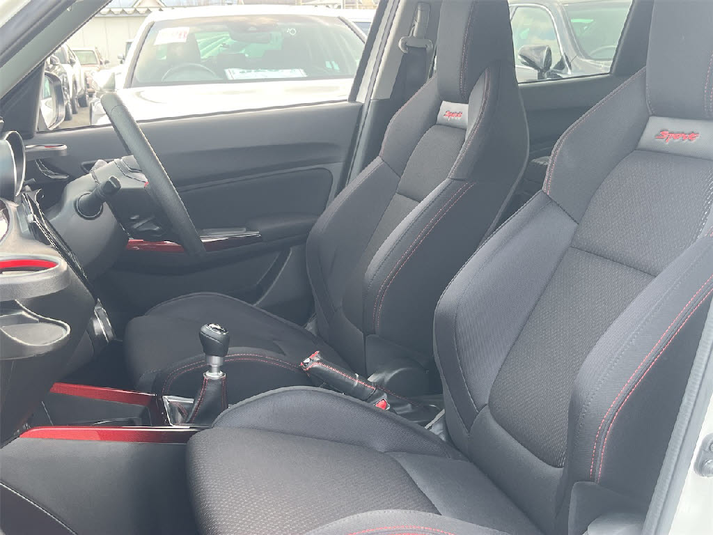 スズキ スイフト スポーツ