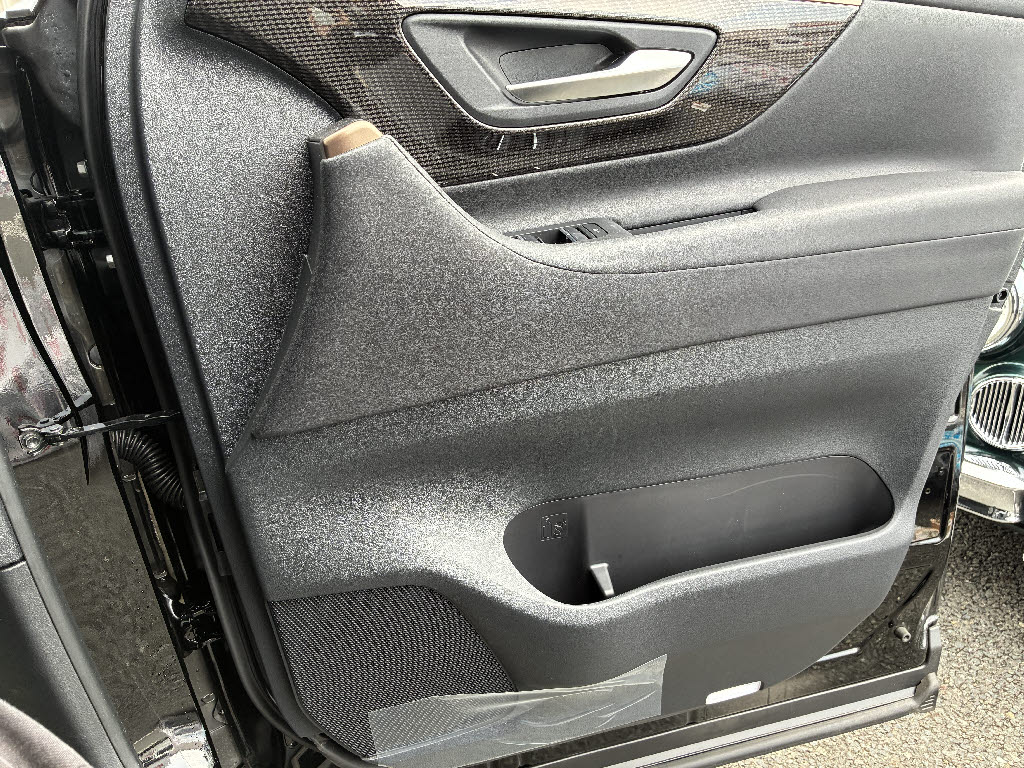 トヨタ ｱﾙﾌｧｰﾄﾞ ﾊｲﾌﾞﾘｯﾄﾞ 4WD X