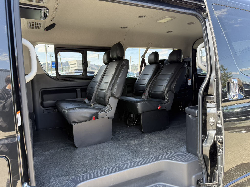 トヨタ ハイエース GL