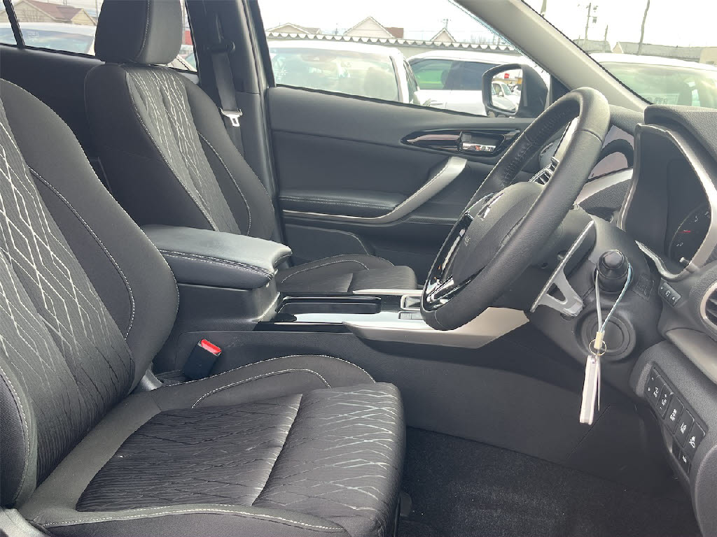 三菱 ｴｸﾘﾌﾟｽｸﾛｽ ４ＷＤ　Ｇ