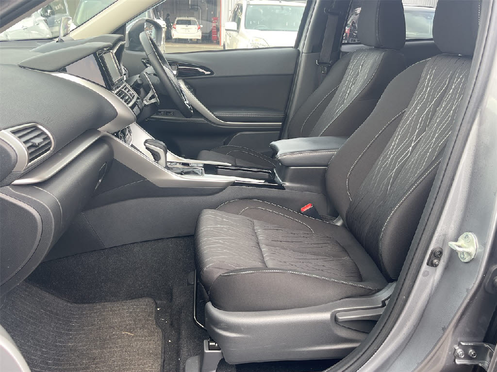 三菱 ｴｸﾘﾌﾟｽｸﾛｽ ４ＷＤ　Ｇ