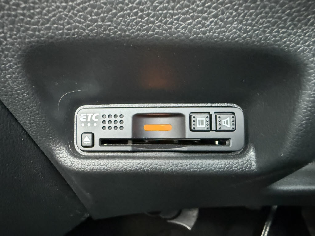 ホンダ ﾌｨｯﾄﾊｲﾌﾞﾘｯﾄﾞ ハイブリッド・F