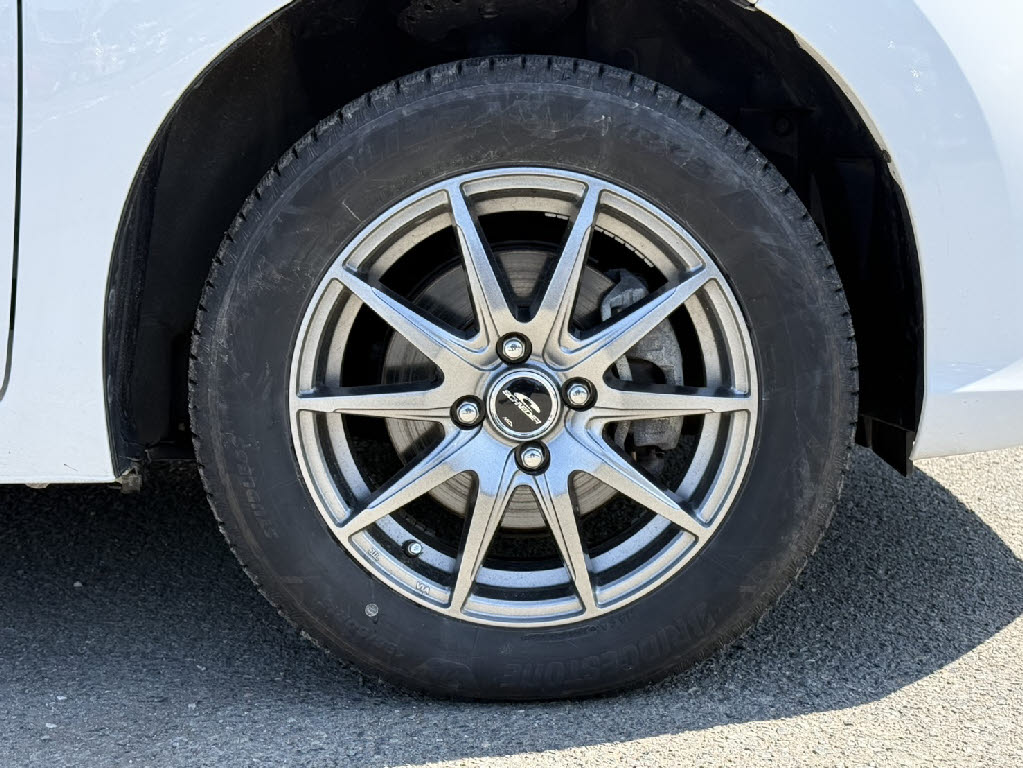 ホンダ ﾌｨｯﾄﾊｲﾌﾞﾘｯﾄﾞ ハイブリッド・F