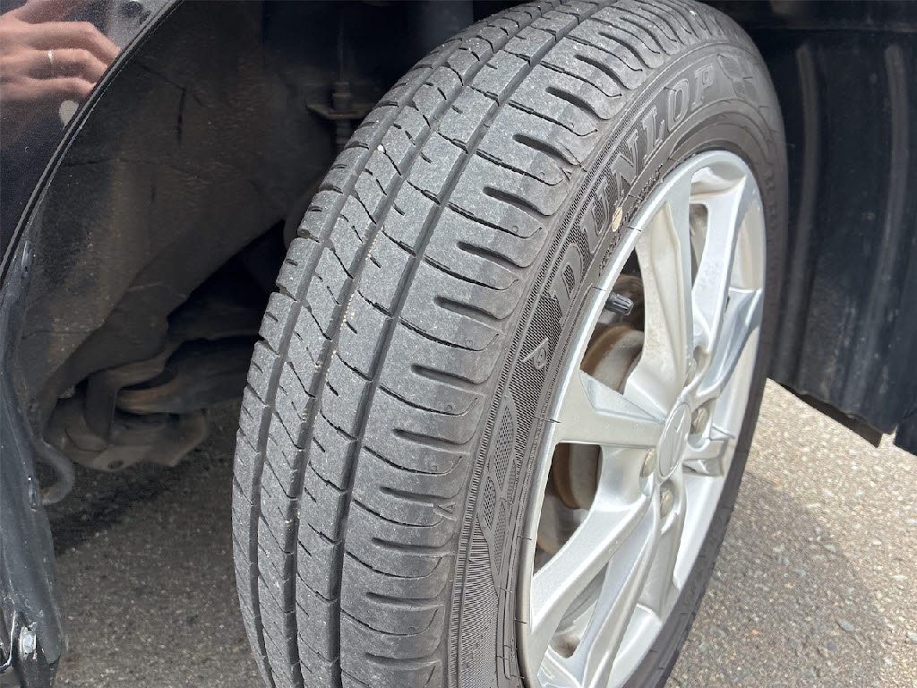 ダイハツ ミライース 4WD G SAⅢ