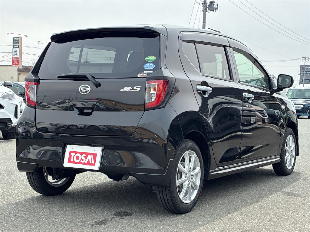 ダイハツ ミライース 4WD G SAⅢ