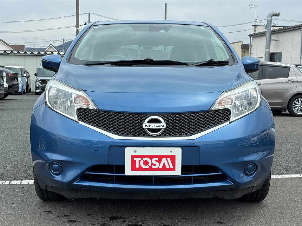 ニッサン ノート X FOUR Vｾﾚｸｼｮﾝ＋Safety