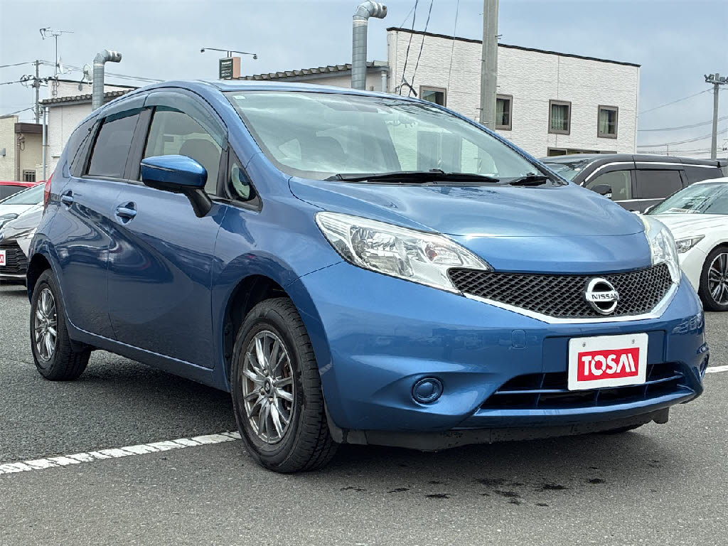 ニッサン ノート X FOUR Vｾﾚｸｼｮﾝ＋Safety