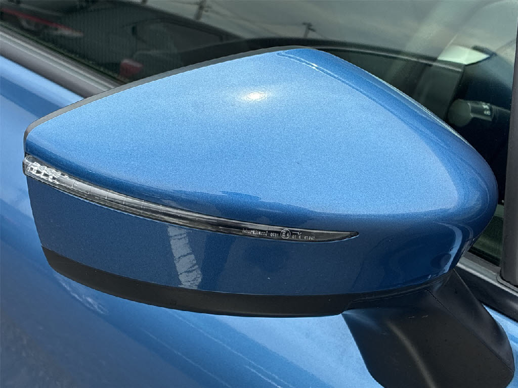 ニッサン ノート X FOUR Vｾﾚｸｼｮﾝ＋Safety