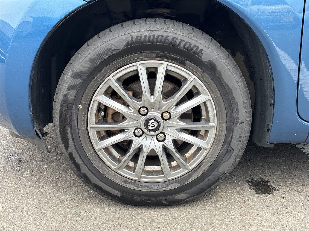 ニッサン ノート X FOUR Vｾﾚｸｼｮﾝ＋Safety