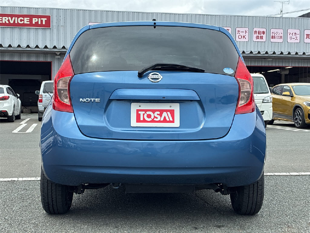 ニッサン ノート X FOUR Vｾﾚｸｼｮﾝ＋Safety