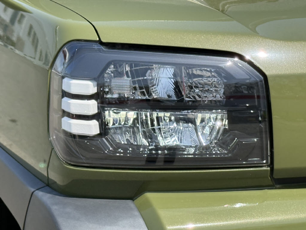 ダイハツ タフト X