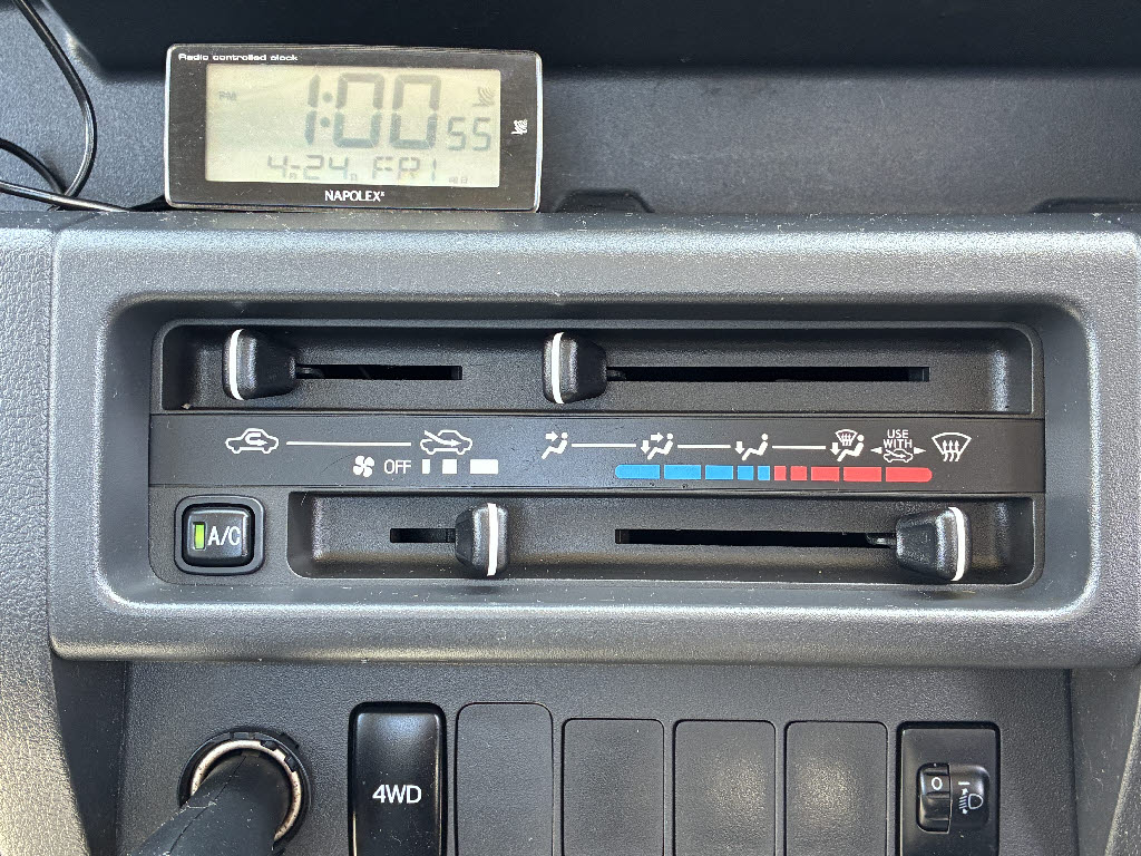 ダイハツ ハイゼットＴ ４ＷＤ　スタンダード