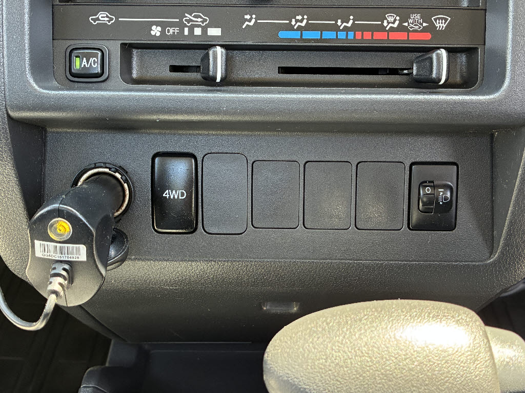 ダイハツ ハイゼットＴ ４ＷＤ　スタンダード