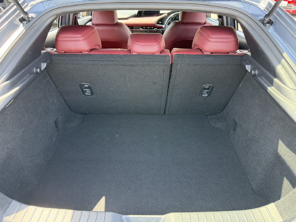 マツダ マツダ３ 4WD 20Sﾊﾞｰｶﾞﾝﾃﾞｨｾﾚｸｼｮﾝ